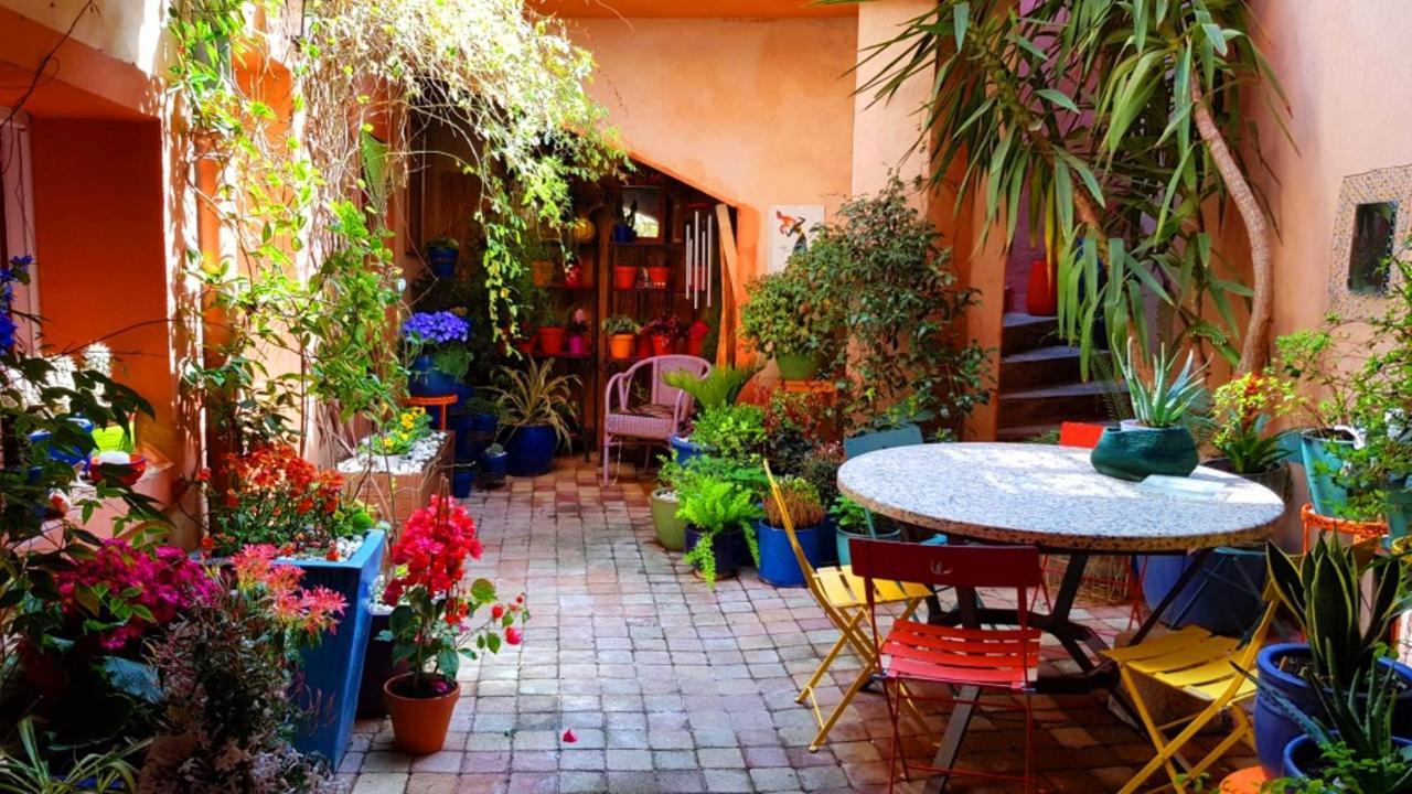 Petit Patio En Centre Ville Nîmes Zewnętrze zdjęcie